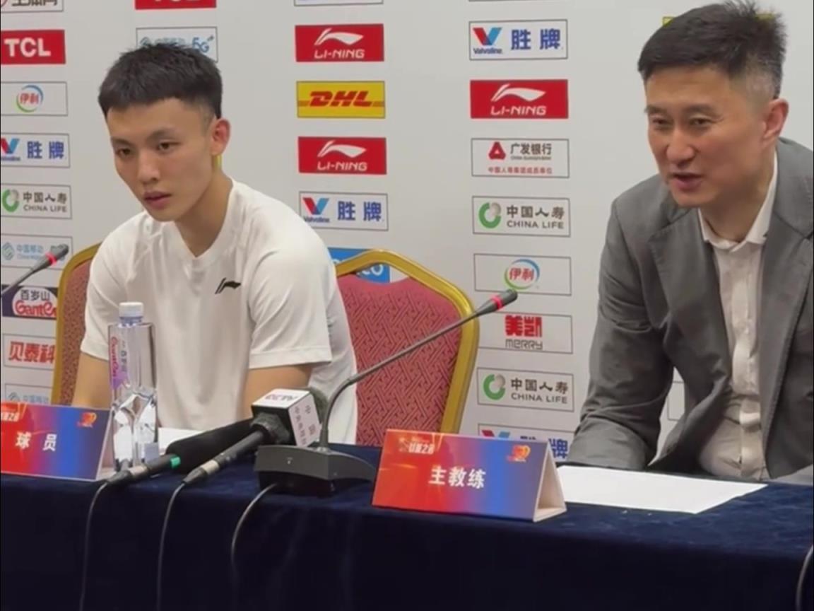 这是能说的吗徐杰：杜指导赛前说了，这场球就是打架和摔跤！